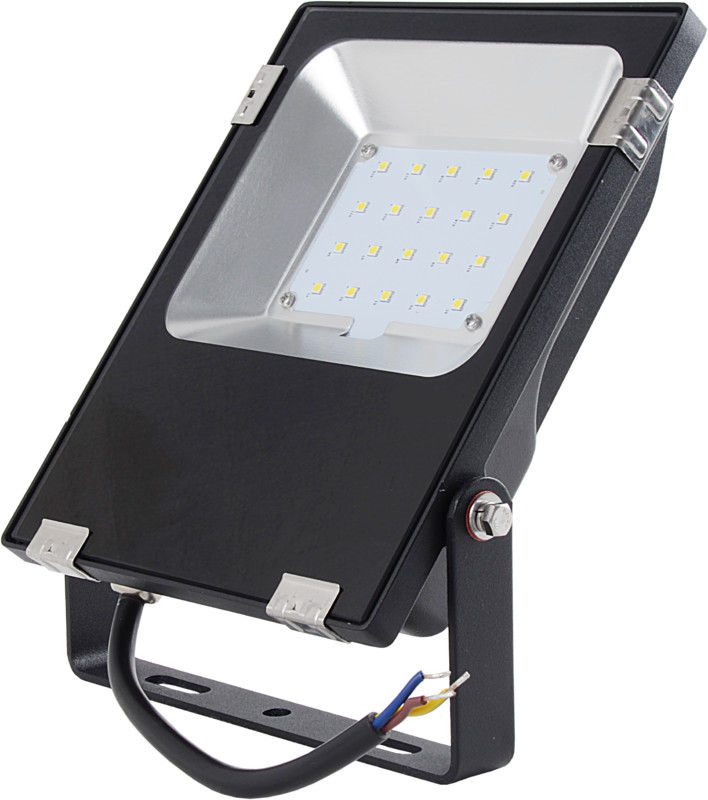 VALAISIN TSR-PROLED PLUS 2.0  3 000LM IP44 HEITIN